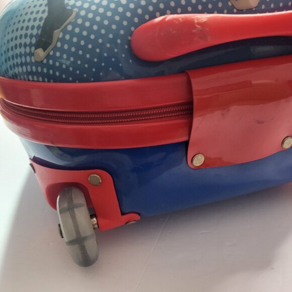 Marvel Avengers Hardside Rolling Luggage for Kids - Picture 9 of 10